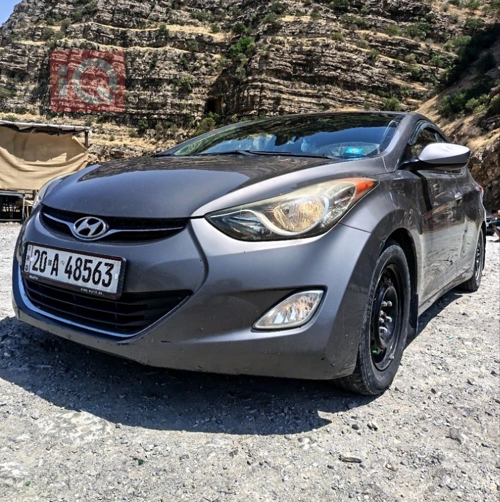 هیوندای ئەلەنترا